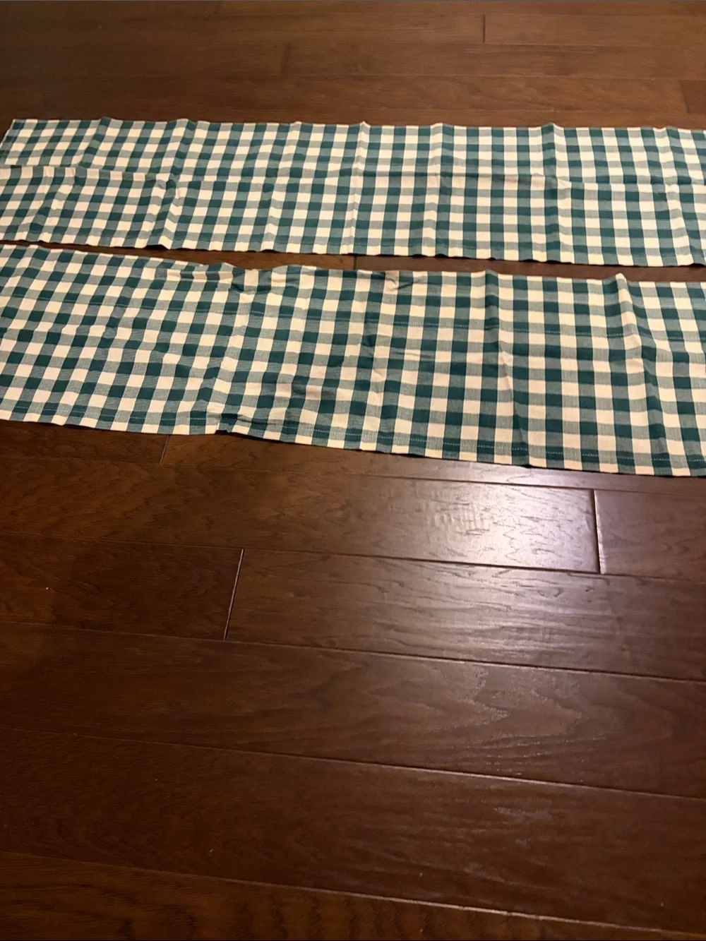 Dark Green and creme Gingham curtain valance set of 2, 57 in x 15 in, two pocket